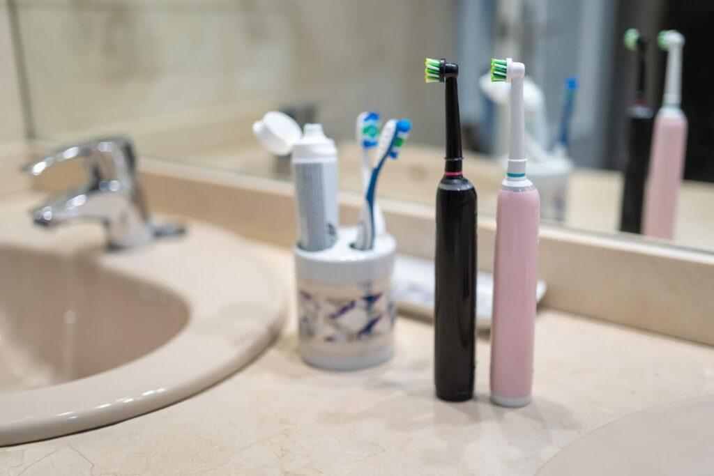 raspall de dents elèctric o manual